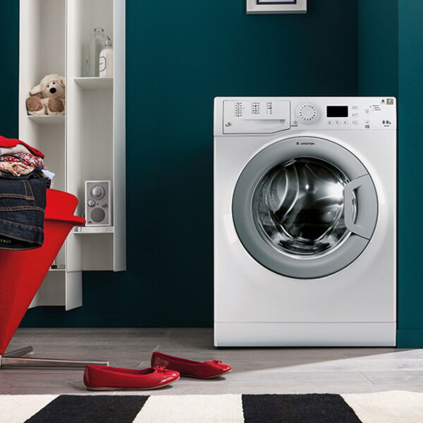 Ariston 8/6 Washing Machine/Dryer WDG 862BS